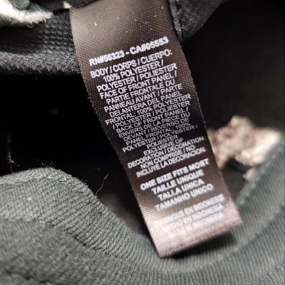 Nike x Disney Black & Grey Mickey Mouse Legacy91 Dri-Fit Baseball Hat - Picture 14 of 15